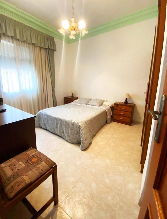 La Malvarrosa Beach Rooms In Shared Apartment Valencia Exterior photo